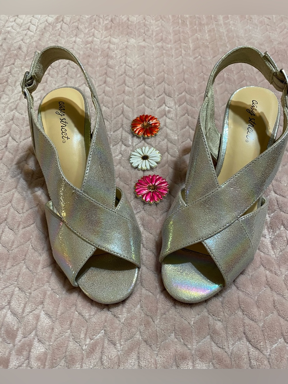 Easy Street Women's Iridescent Slingback Sandals Size 9W New With Box